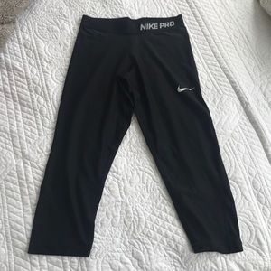 Girls Calf Length Nike Pros